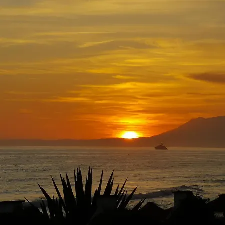 Marbesa Playa Casa Del Mar Marbella