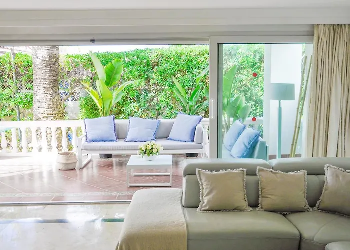 Marbesa Playa Casa Del Mar Марбелья