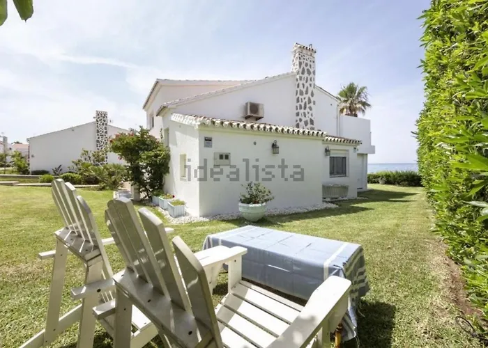 Marbesa Playa Casa Del Mar Вілла